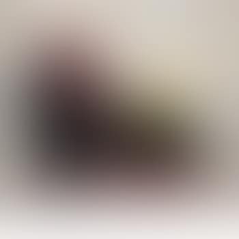 Purple Figure (preview)