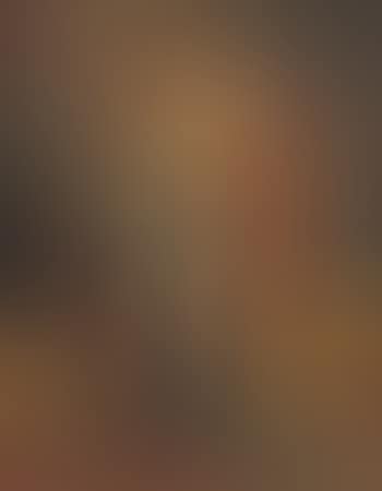 Woman in Middle Eastern costume (preview)
