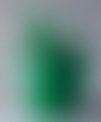 Three cloned green giraffes (preview)