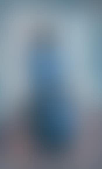 Donna seduta (preview)