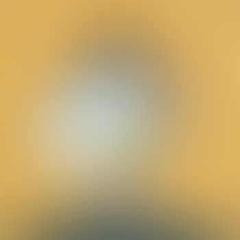 Yellow head (preview)