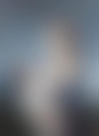 Portrait de la baronne Dannery tenant son fils Jean Germain Samuel dans ses bras (preview)
