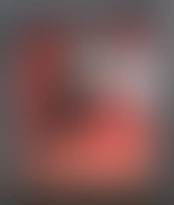 He Loves Me Not (preview)