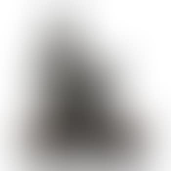 Sitting Nude (preview)
