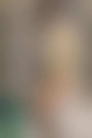 Seated Nude (preview)