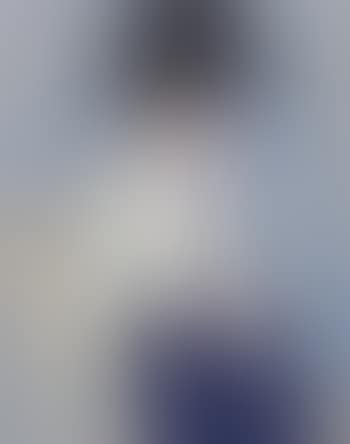 A portrait of Greet with a hat (preview)