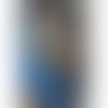 Femme bleue a la guitare (preview)