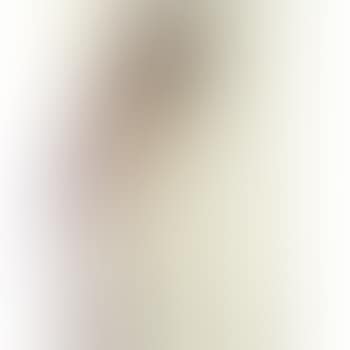 Standing figure (preview)