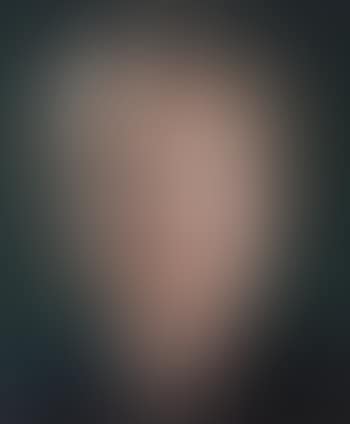 Hillary (Portrait View) (preview)