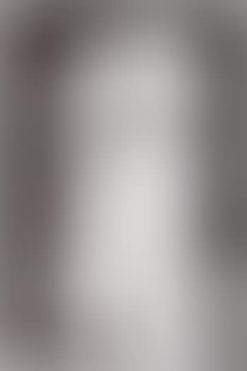 Standing female nudes (preview)