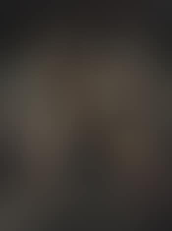 Woman (preview)