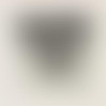 From: "Nine Objects" (Motive i) (preview)
