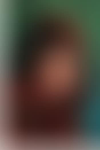 Sharbat Gula, Afghan Girl, Pakistan (preview)
