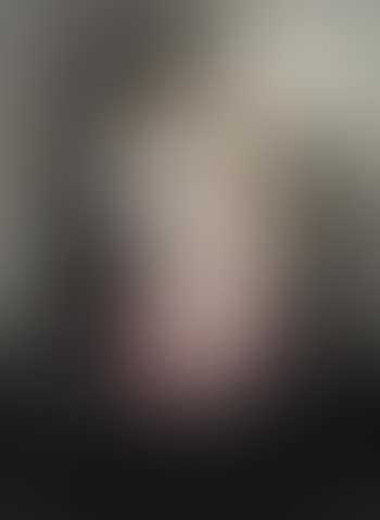 Portrait of a woman (preview)