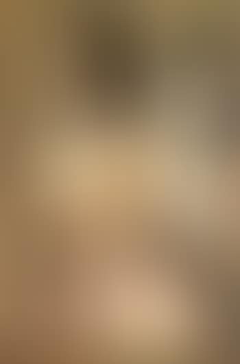 Seated nude (preview)