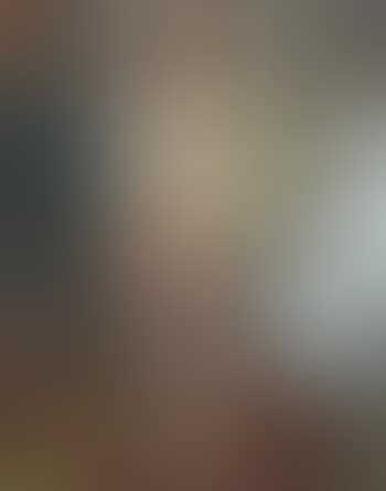 Gilberte nue se coiffant (preview)