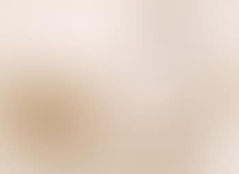 Nude with hat (preview)