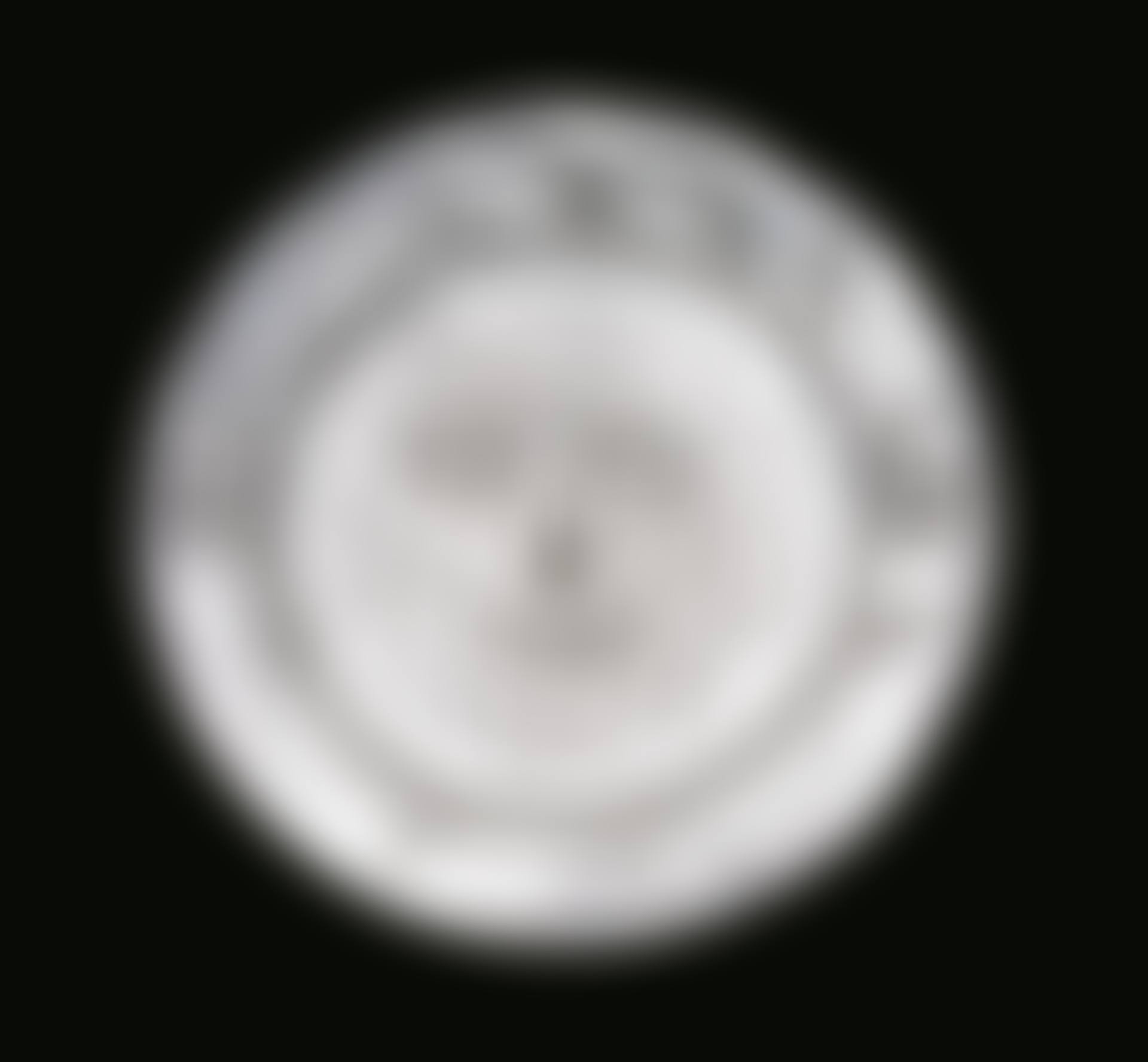 VISAGE AUX MAINS (preview)