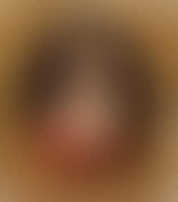 Portrait of a lady in a pink dress (preview)