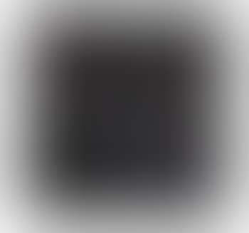 Un ovale nero (preview)