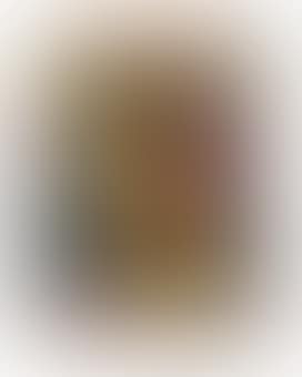 Femme au chapeau a pompons et au corsage imprim� (preview)