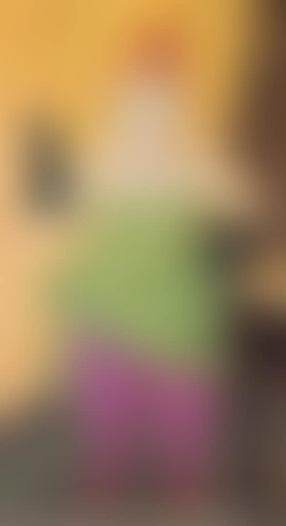 Woman in a Green Dress (preview)