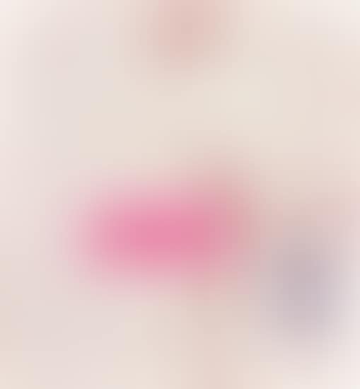 Trans Compositional (Crimped, Red Hair, Blue Nail polish) (preview)