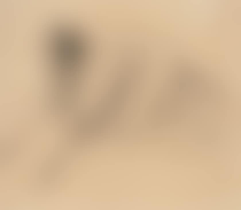 Study of kneeling woman (preview)