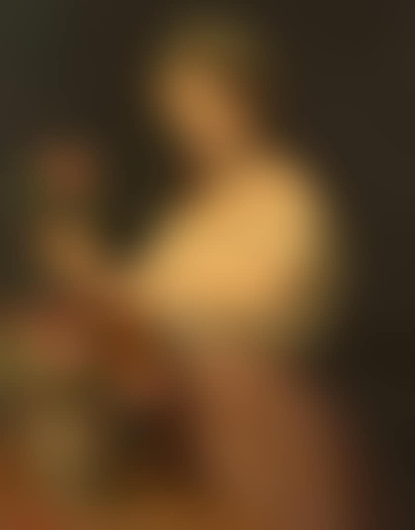 Portrait of woman preparing a bouquet (preview)