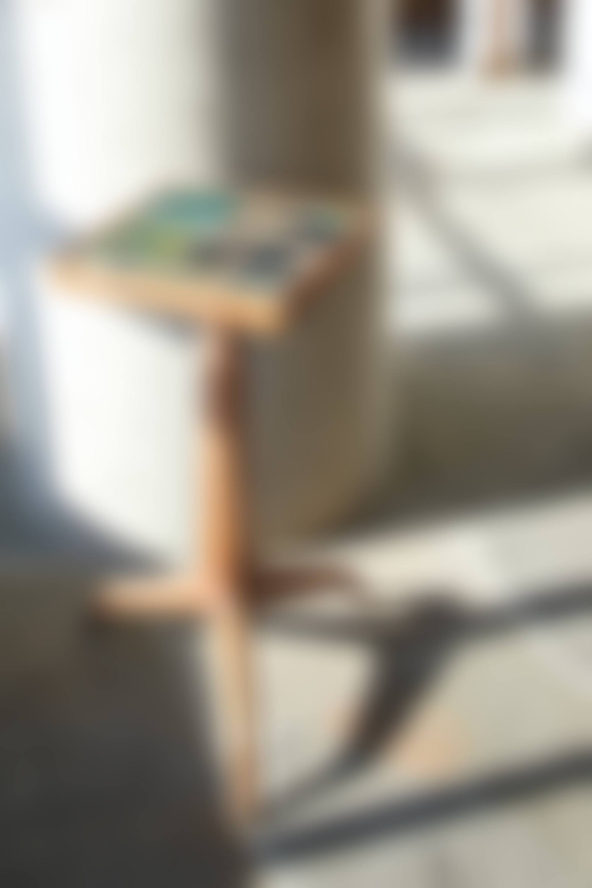 'JANUS' OCCASIONAL TABLE, MODEL NO. 5633 (preview)