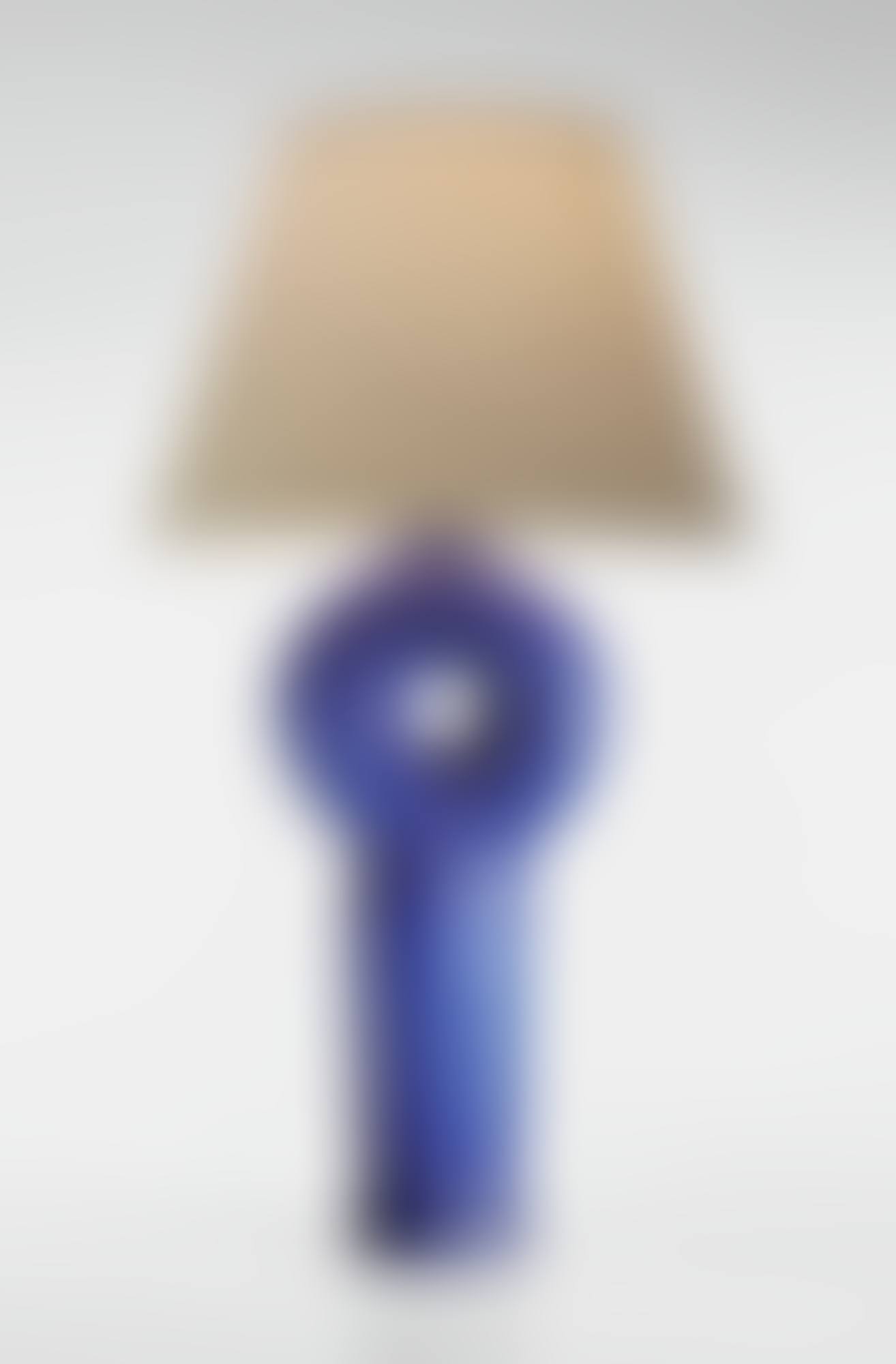 TABLE LAMP (preview)