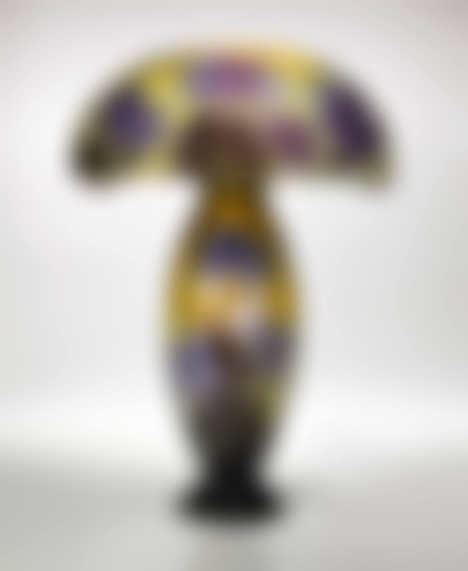 "CHRYSANTHEMUM" TABLE LAMP (preview)