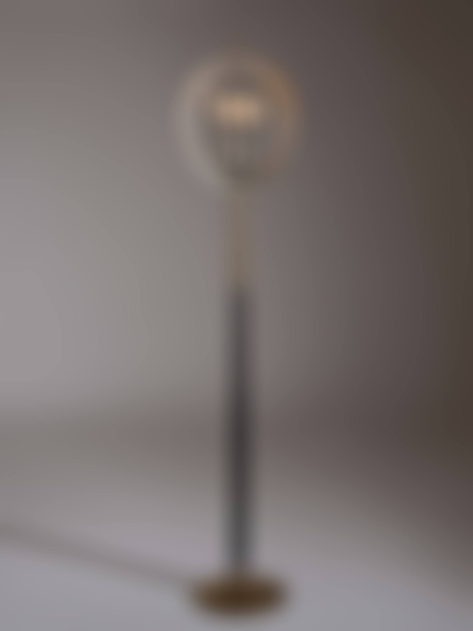 Rare lampadaire mod. 1569 (preview)