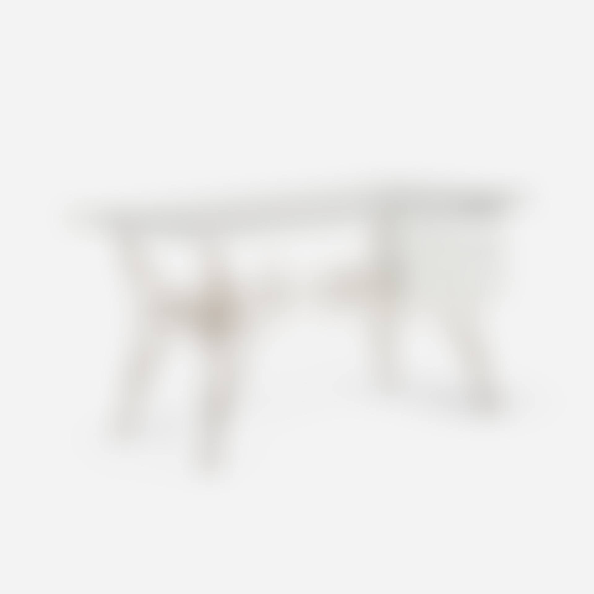Pylon desk (preview)