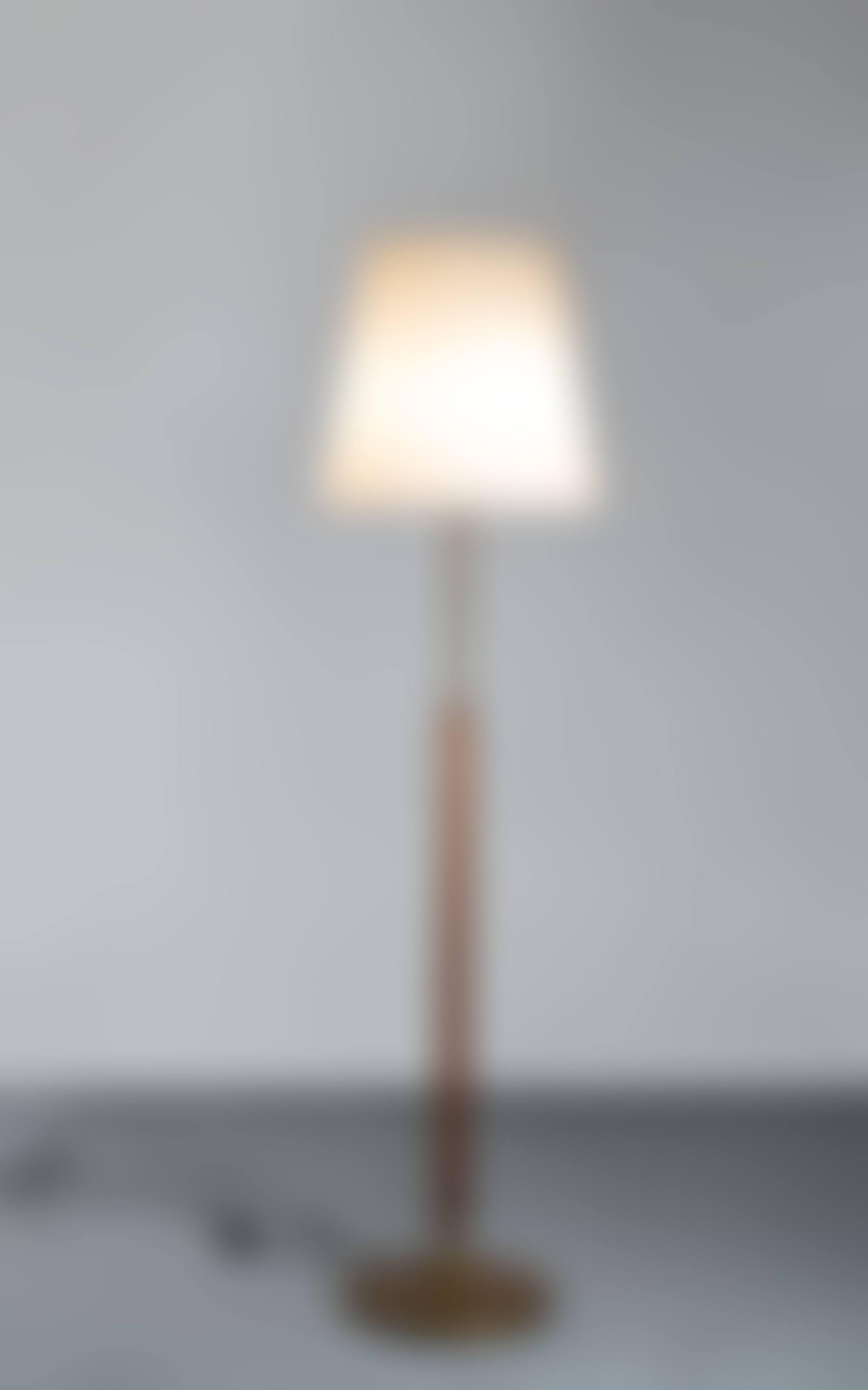 Lampadaire mod. 2198 (preview)