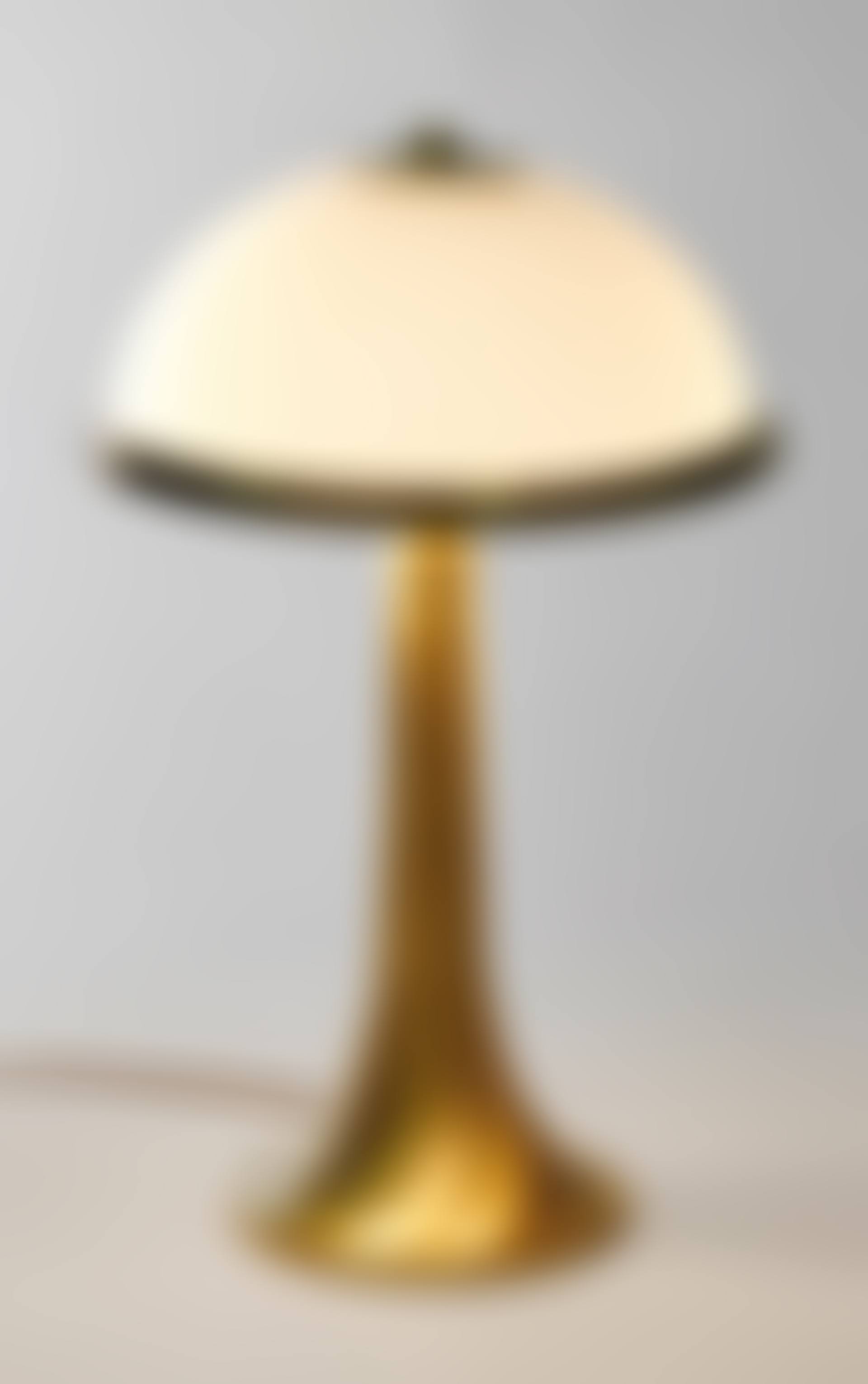 Lampe de table (preview)