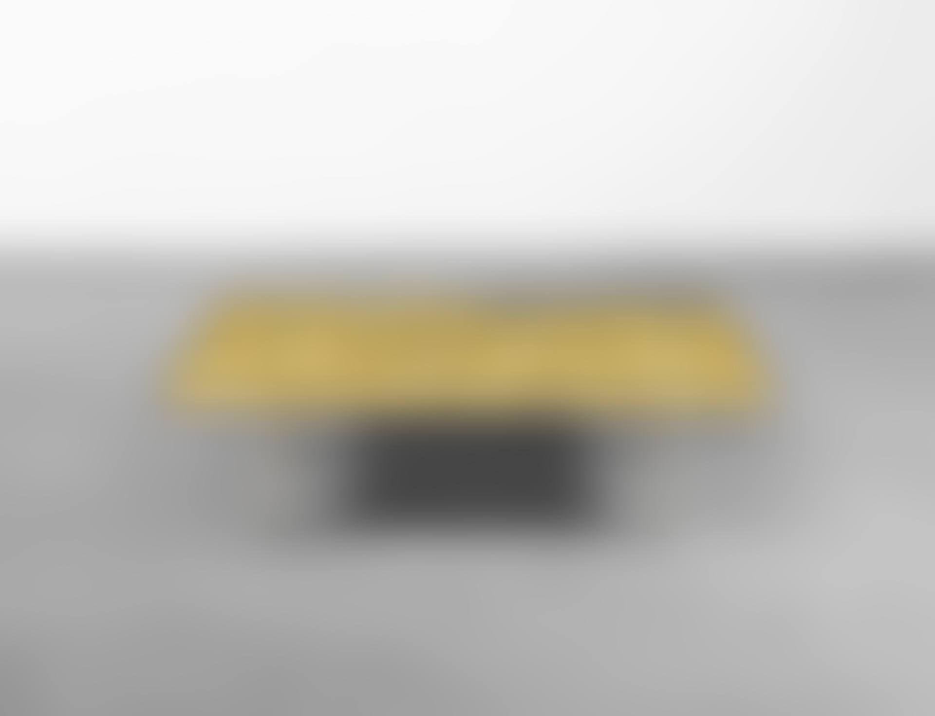 Table Monogold (preview)