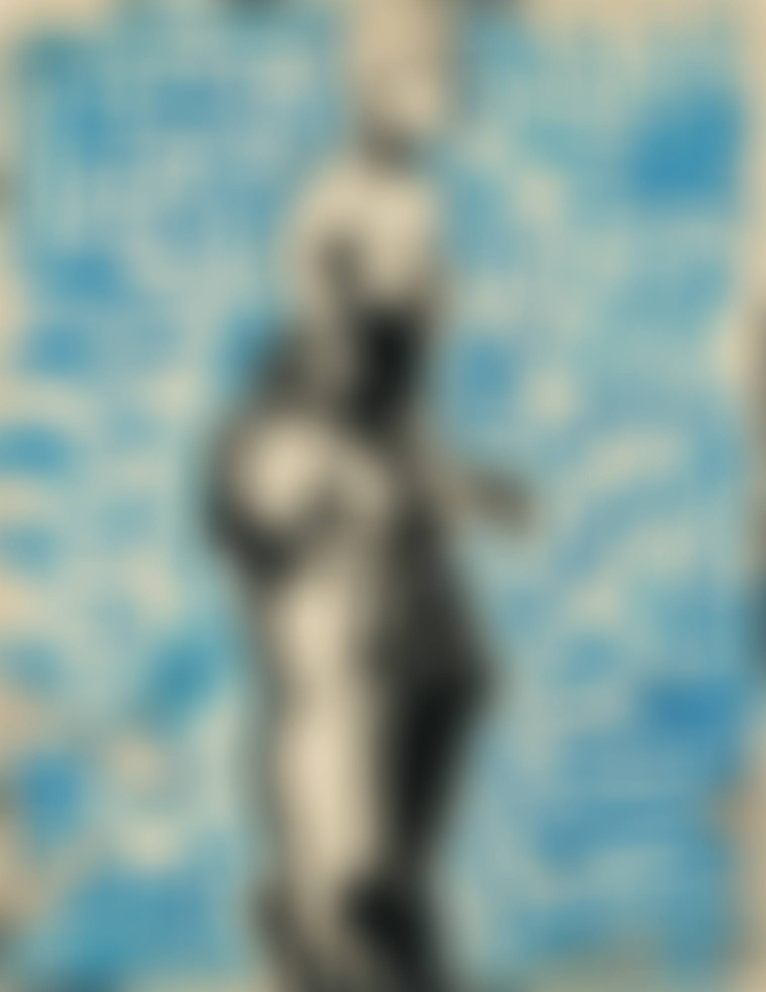 BLONDE À GROSSES GAMBONES ET SEINS À L'AIR (preview)