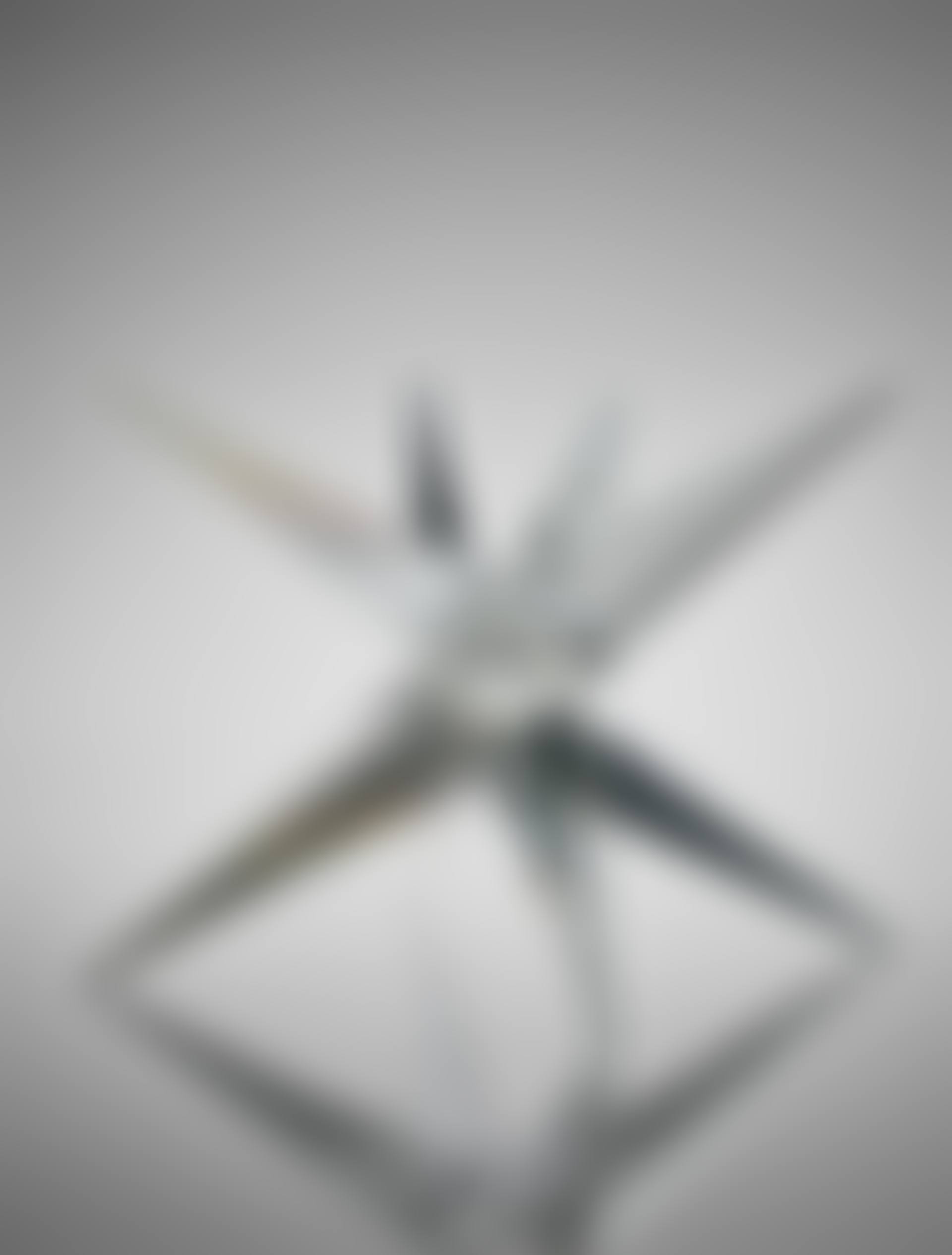 'Yö' (Night) glass sculpture, from the Pro Arte 200 collection (preview)