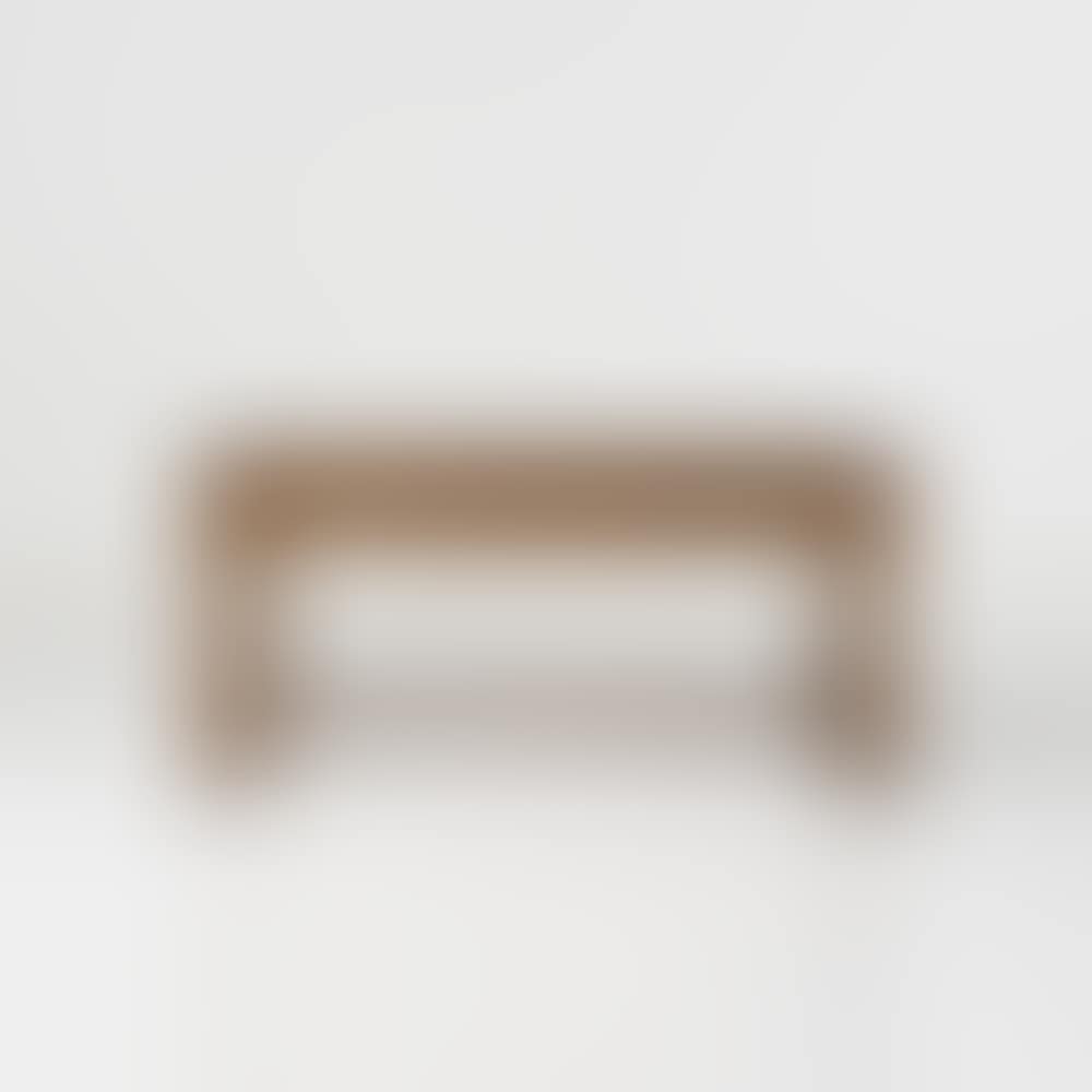 Dining room table (preview)
