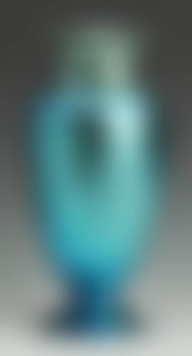 Steuben Blue Aurene Vase (preview)
