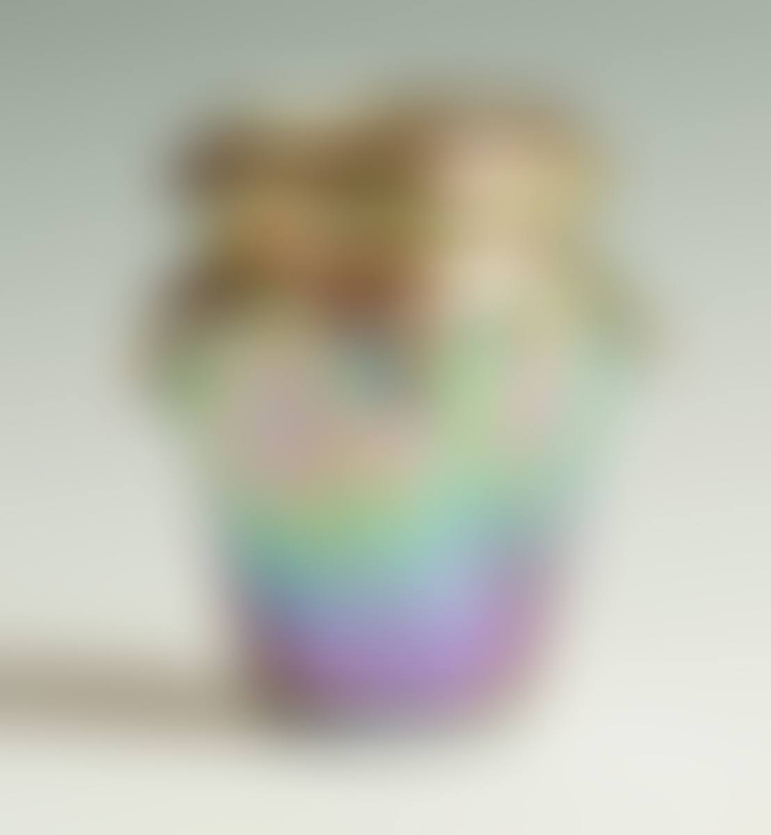 Fine Tiffany Vase with Raised Decoration (preview)