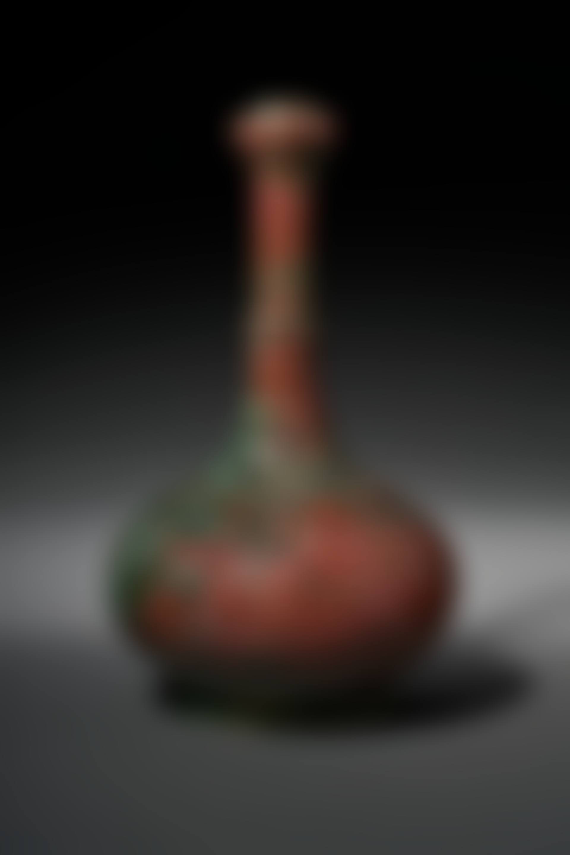 A BRONZE "GARLIC-MOUTH" VESSEL (preview)