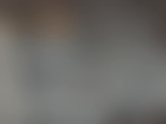 Grey with White Corner (preview)