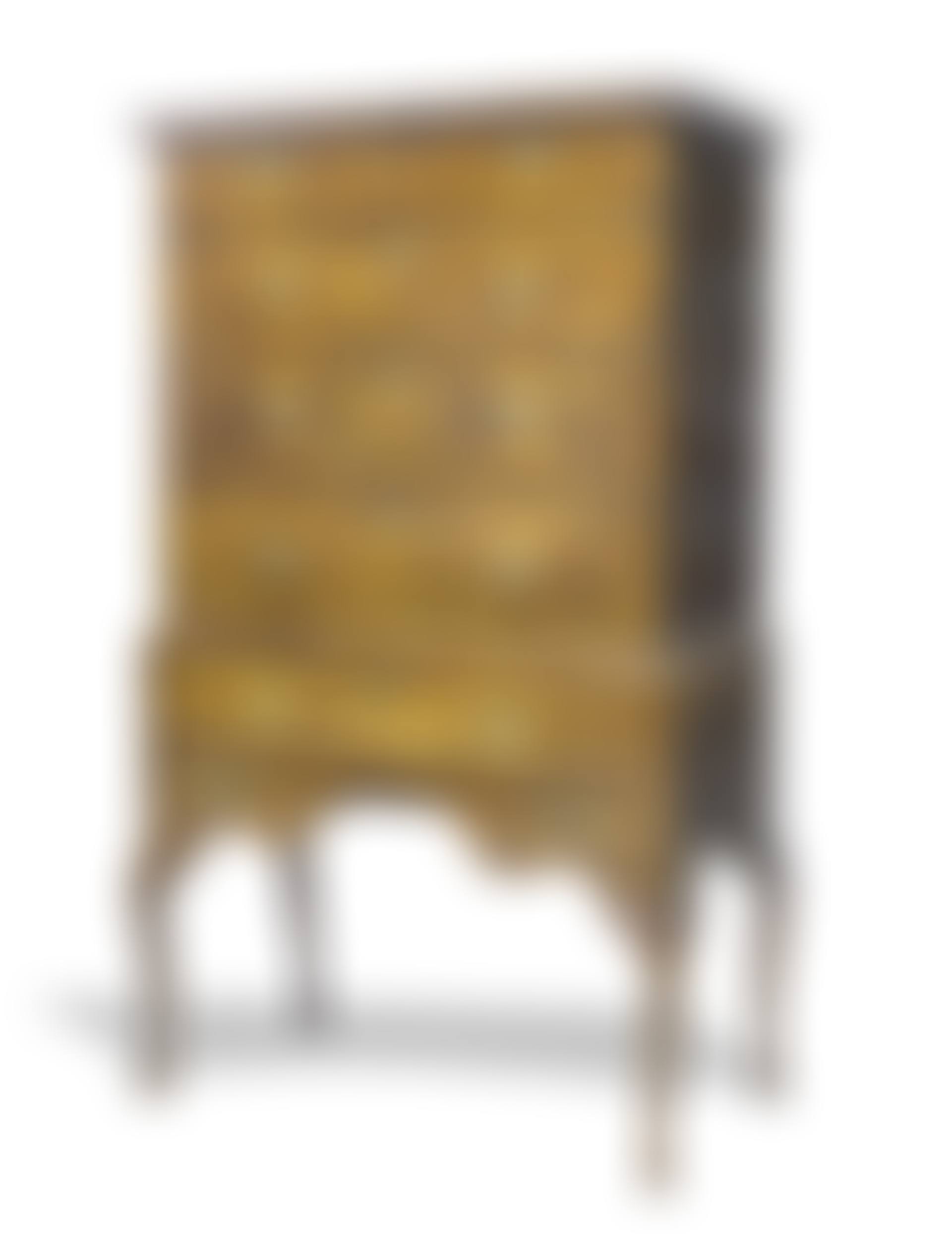 Chest on stand (preview)