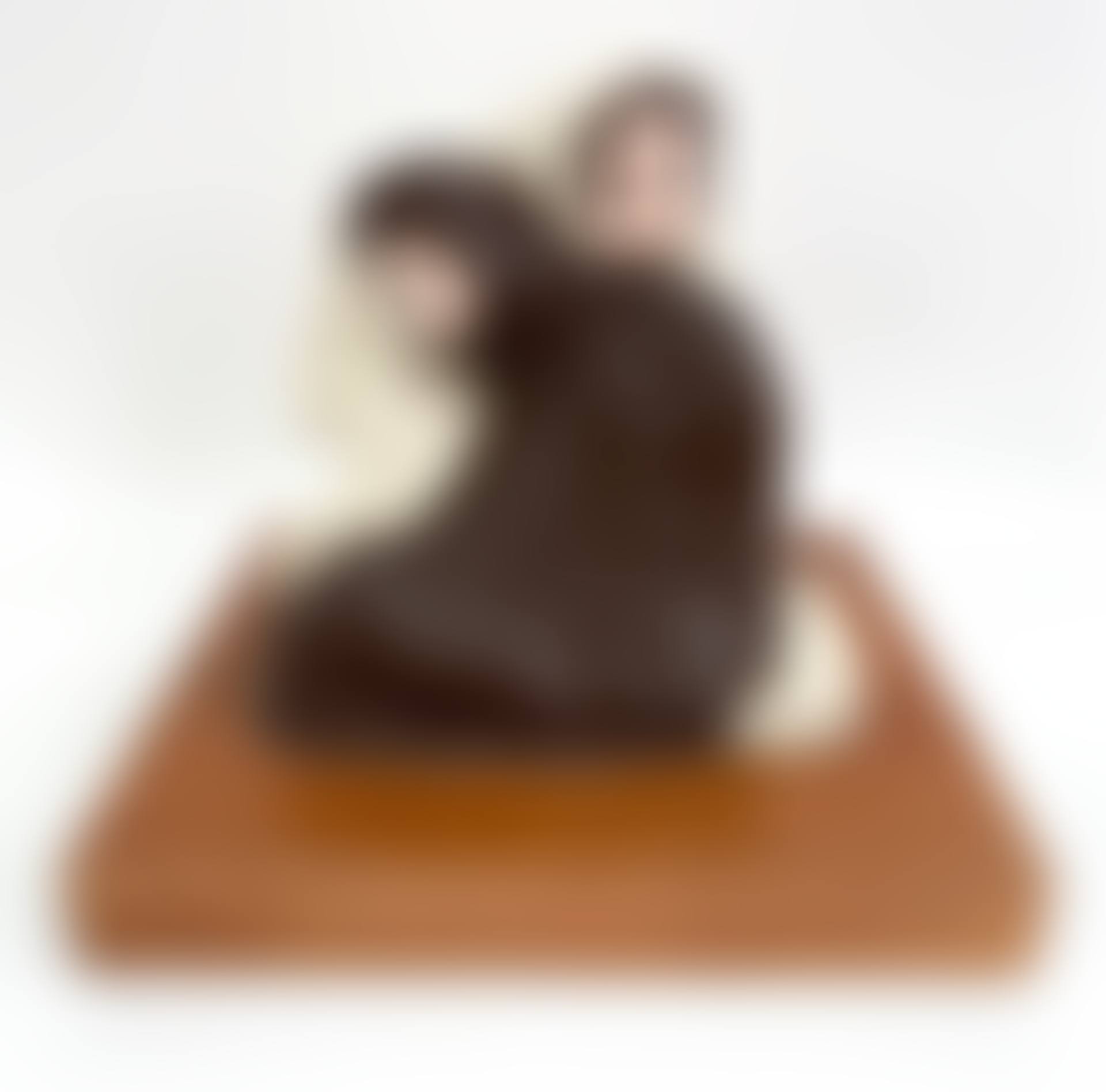 Modern Resin Sculpture (preview)