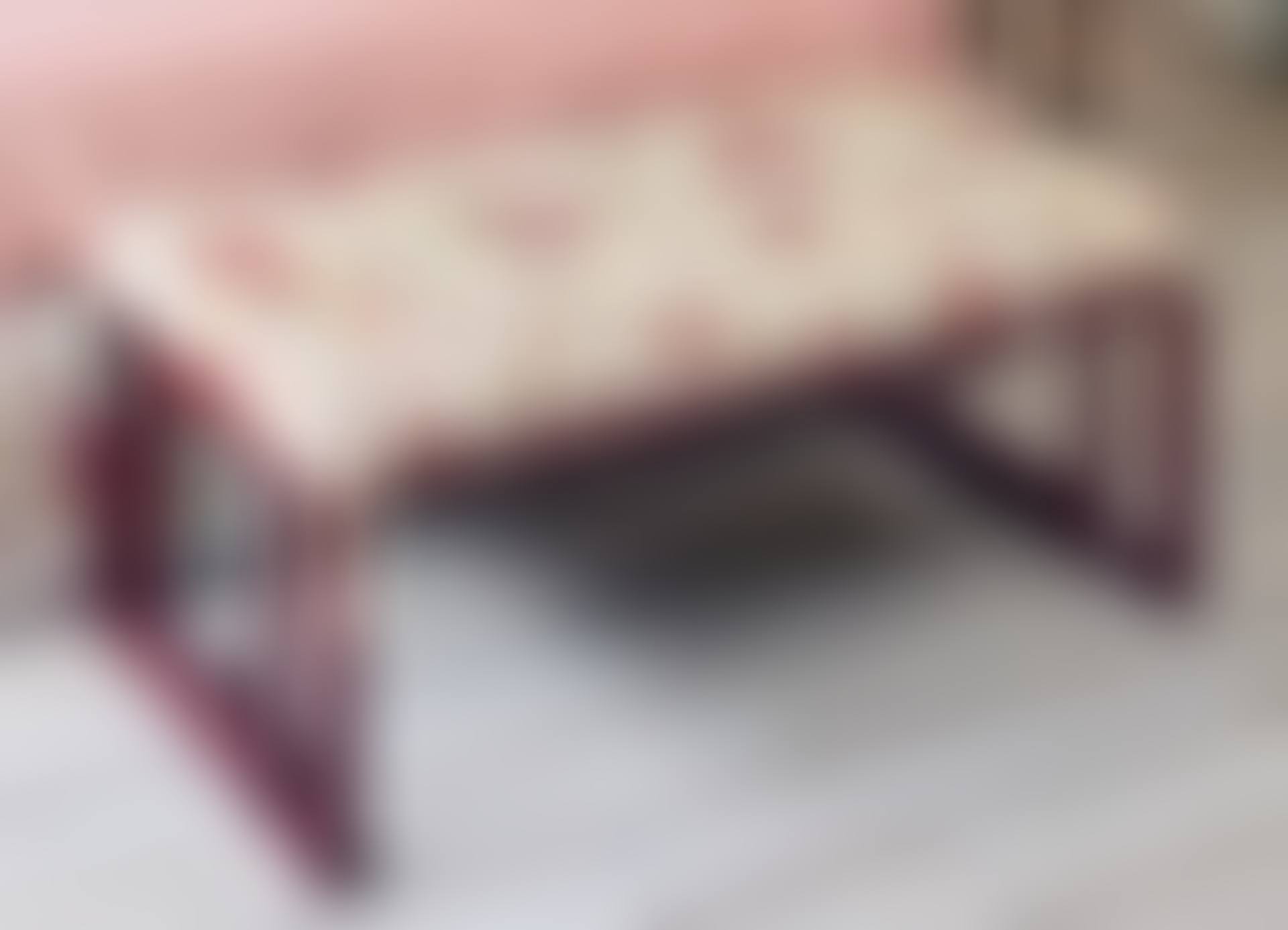 Set of four nightstands and a footboard (preview)