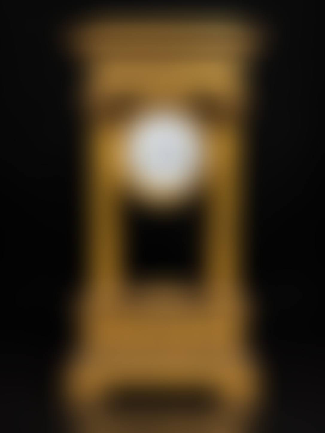 Portico clock (preview)