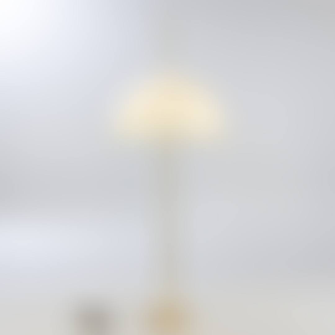 Stehlampe mit Cocoon Lampenschirm (preview)