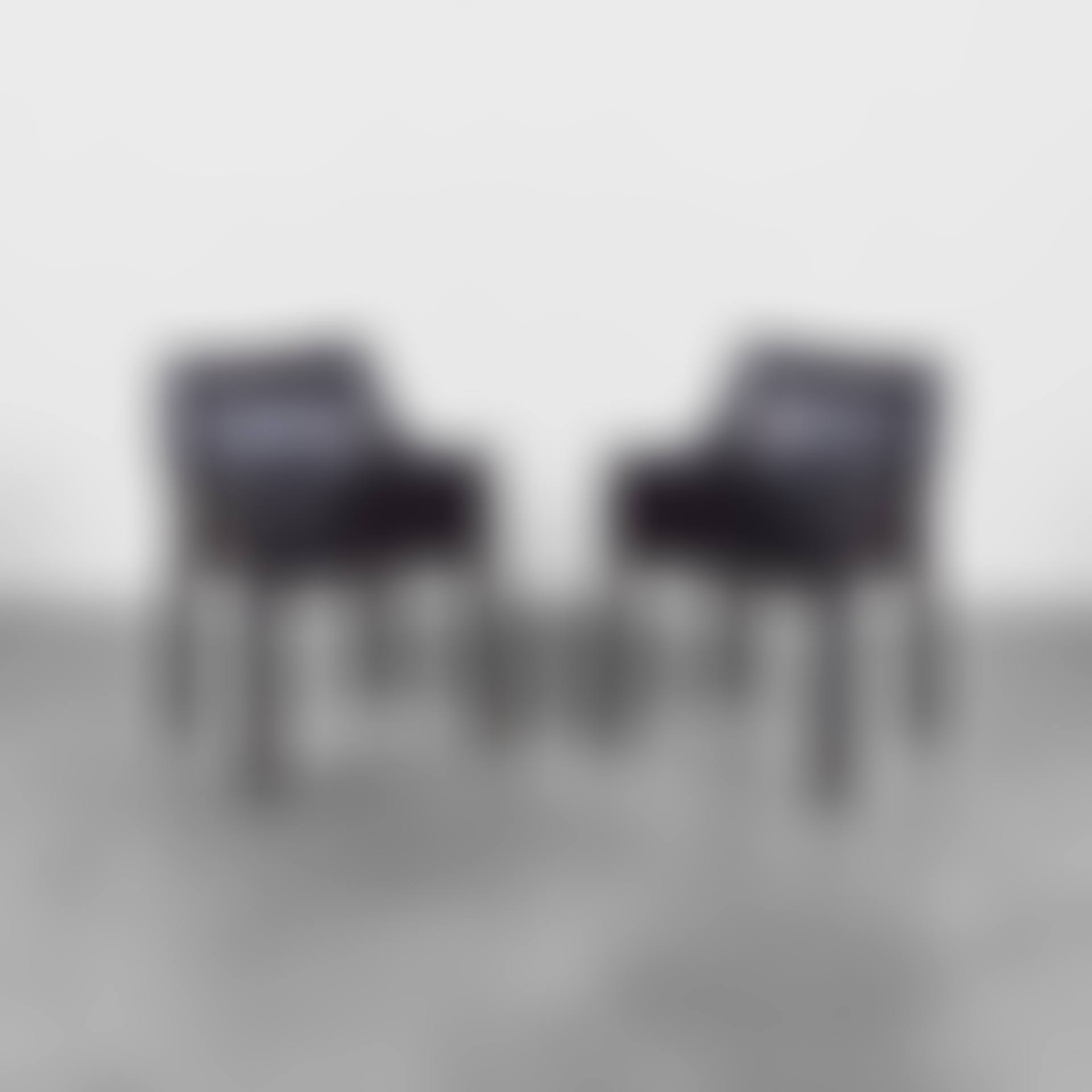 Paire de fauteuils CAB413; A pair of "CAB 413" chairs (preview)